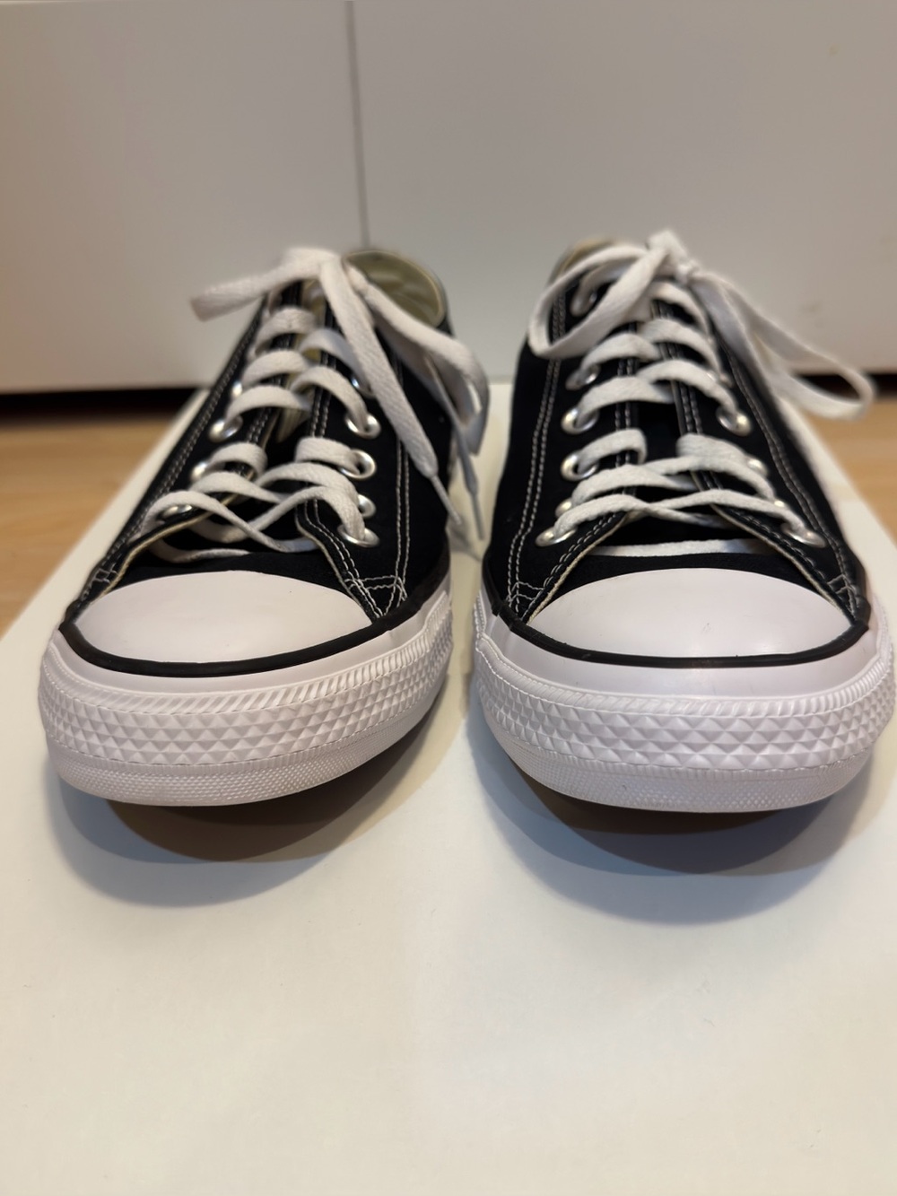 Converse Chuck Taylor All Star Low Black Men's 10 / Women's 12 - Picture 4 of 7
